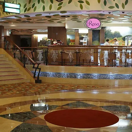 فندق Park, & Entertainment 4*