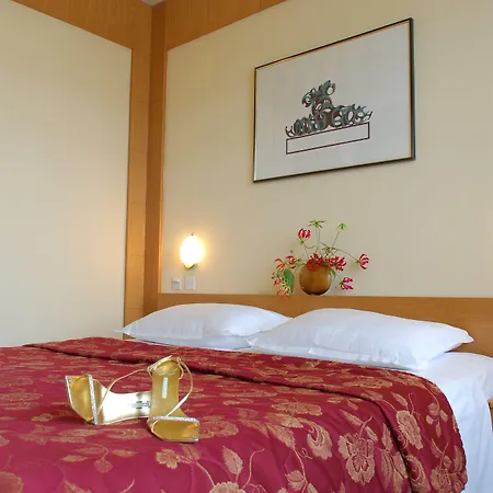 Park, Hotel&entertainment