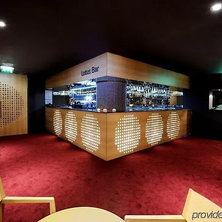 Park, Hotel&entertainment