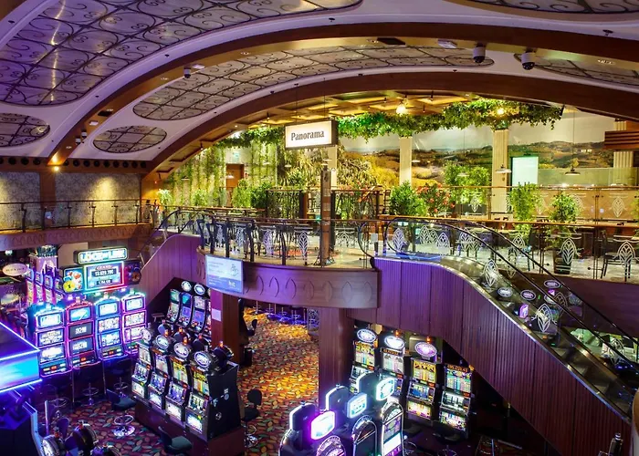 Park, & Entertainment 4*