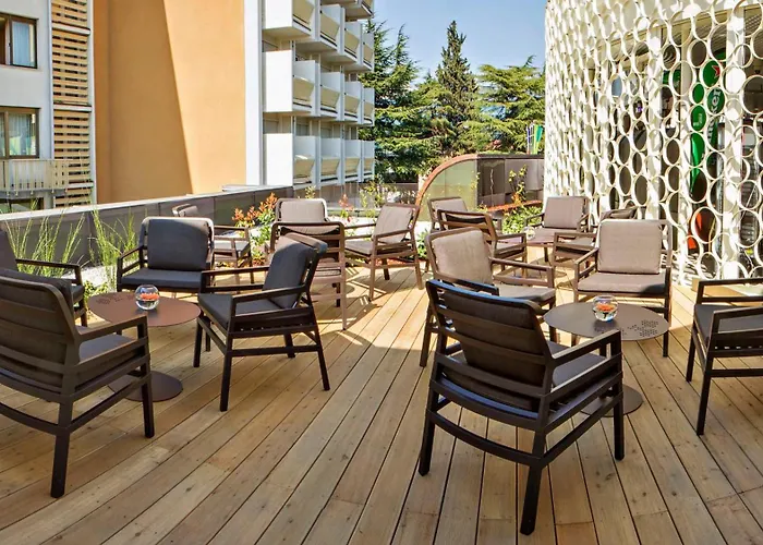 Hotel Park, & Entertainment